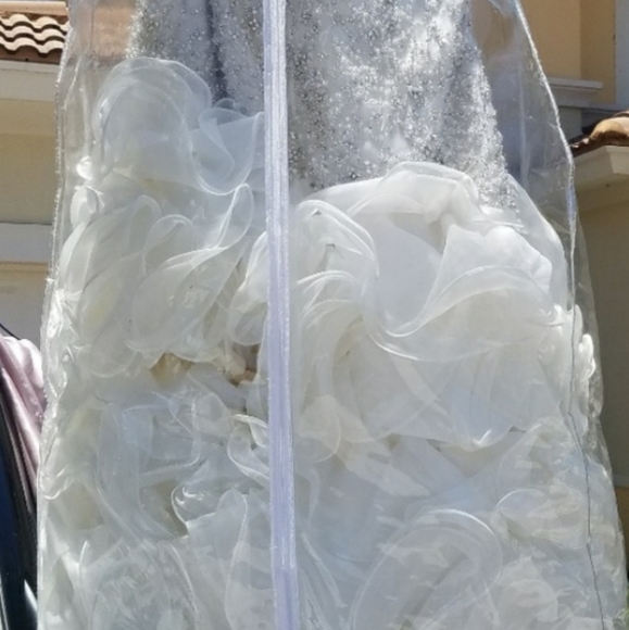 Wedding Dress. - Picture 10 of 11